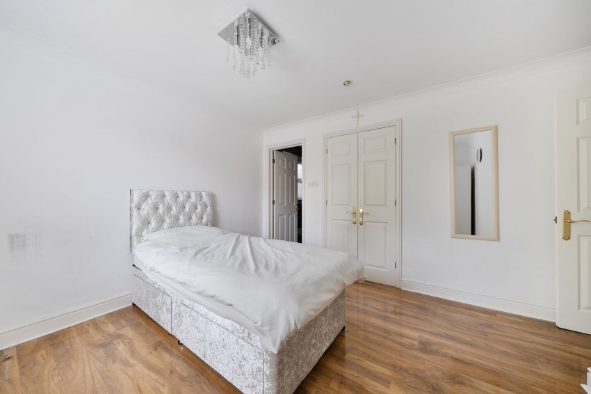 Images for Osborne Road, Windsor, SL4