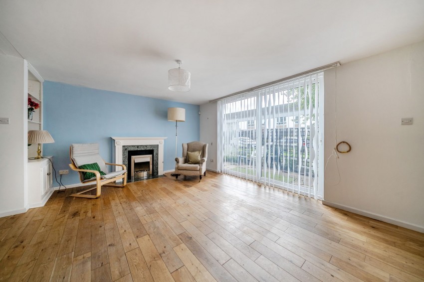 Images for Edinburgh Gardens, Windsor, SL4