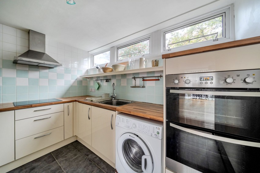 Images for Edinburgh Gardens, Windsor, SL4