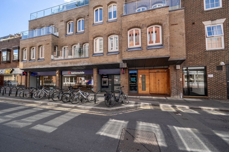 William Street, Mulberry House, SL4
