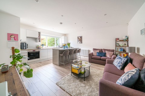 View Full Details for Dedworth Road, The Beeches Dedworth Road, SL4