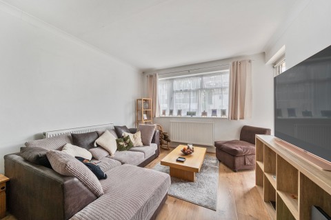 View Full Details for St. Leonards Road, Talbot Court St. Leonards Road, SL4